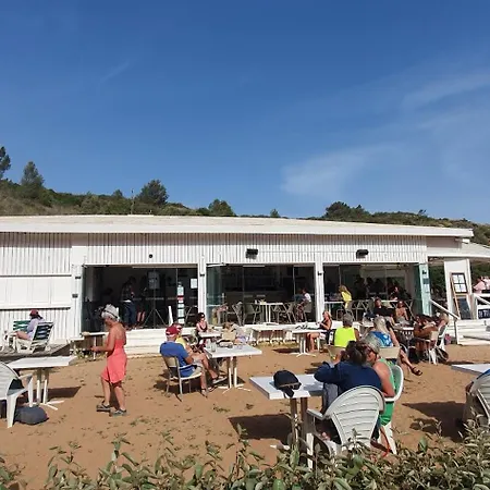 Villa Cabanas Beach 3*