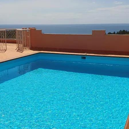 Villa Cabanas Beach بيت ضيافة 3*