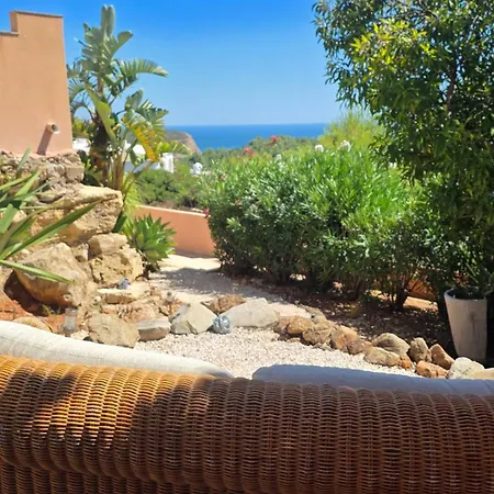 Villa Cabanas Beach 3* بودينز