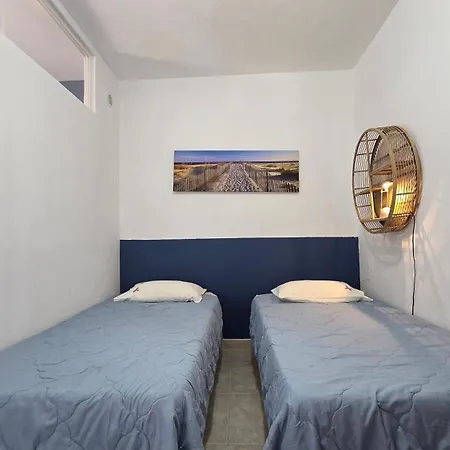 Villa Cabanas Beach 3*