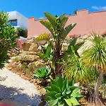 Villa Cabanas Beach 3*