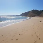 Villa Cabanas Beach 3*