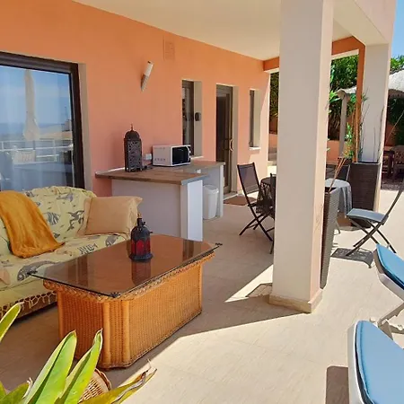 Villa Cabanas Beach 3* 부덴스