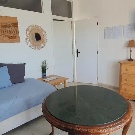 ゲストハウス Villa Cabanas Beach ブデンス