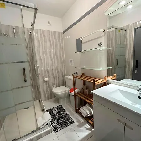 Πανσιόν Villa Cabanas Beach 3*